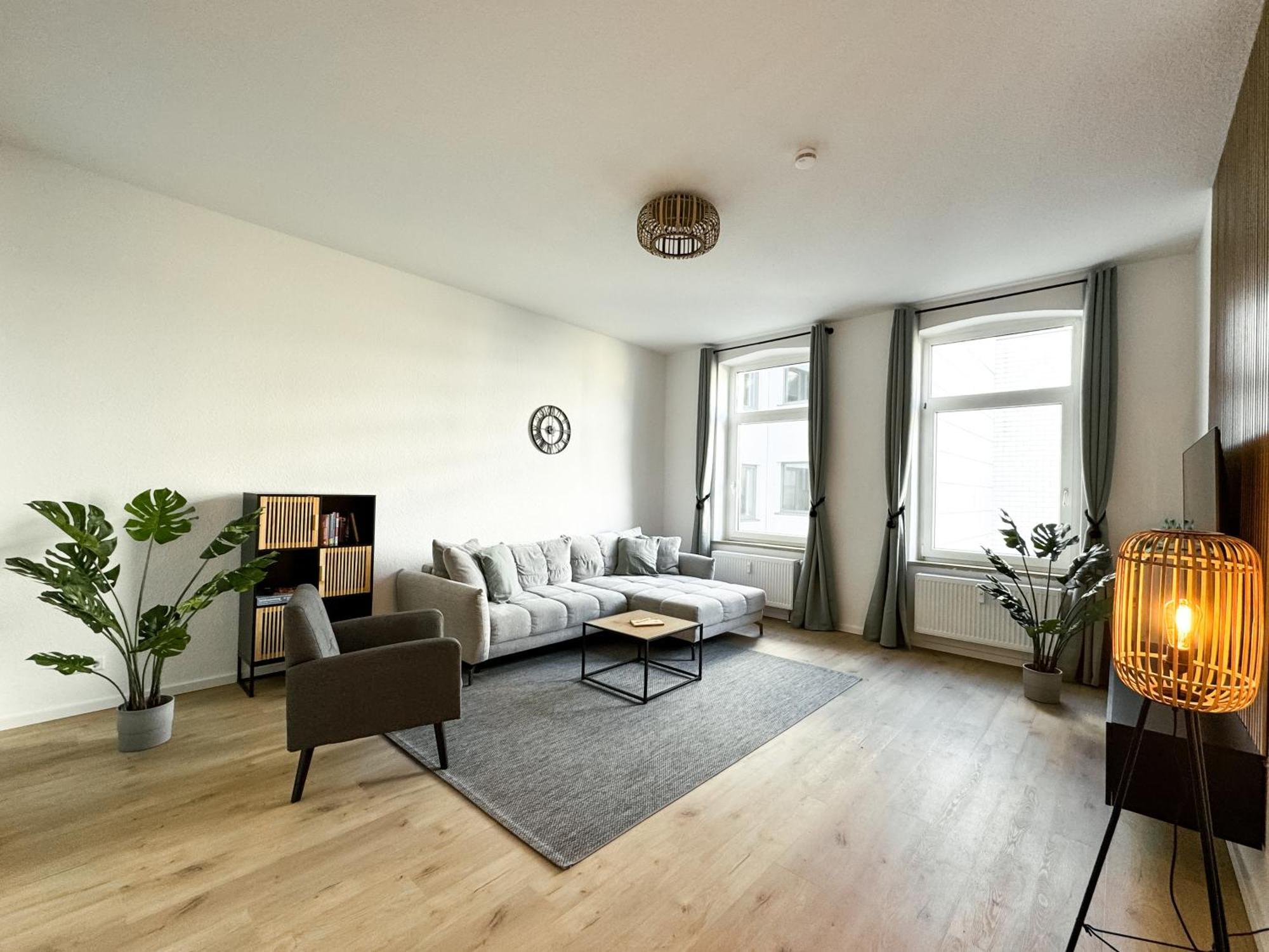 Stobbe I Zentral I Parkplatz I Kingsize I 116qm Apartment Hannover